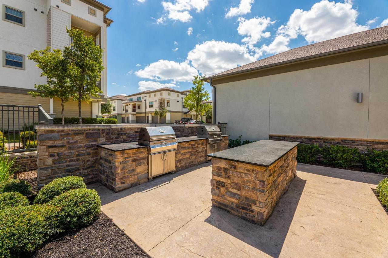 Ferienwohnung Luxe 3B/2B Getaway - Pool, Gym, Parking, Pet Wash Leander Exterior foto