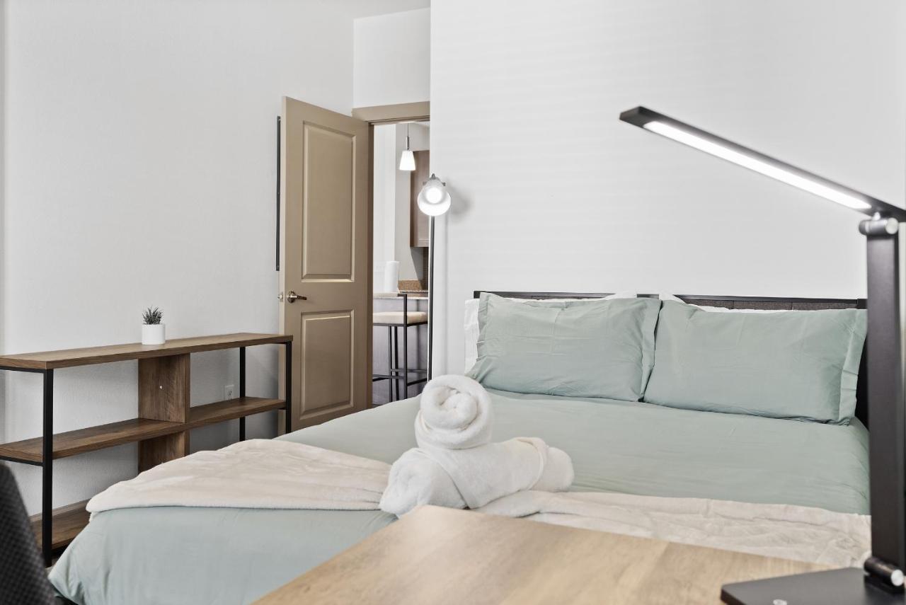 Ferienwohnung Luxe 3B/2B Getaway - Pool, Gym, Parking, Pet Wash Leander Exterior foto